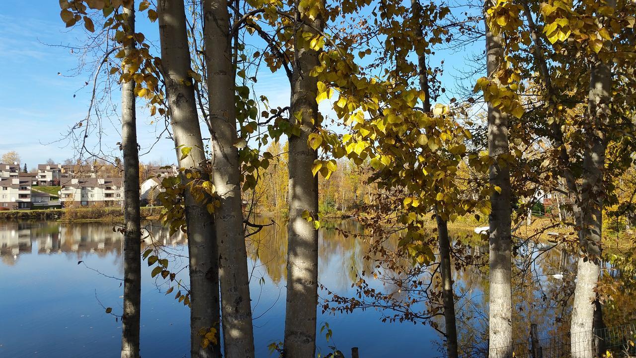 Reflection Lake Bed And Breakfast Anchorage Bagian luar foto