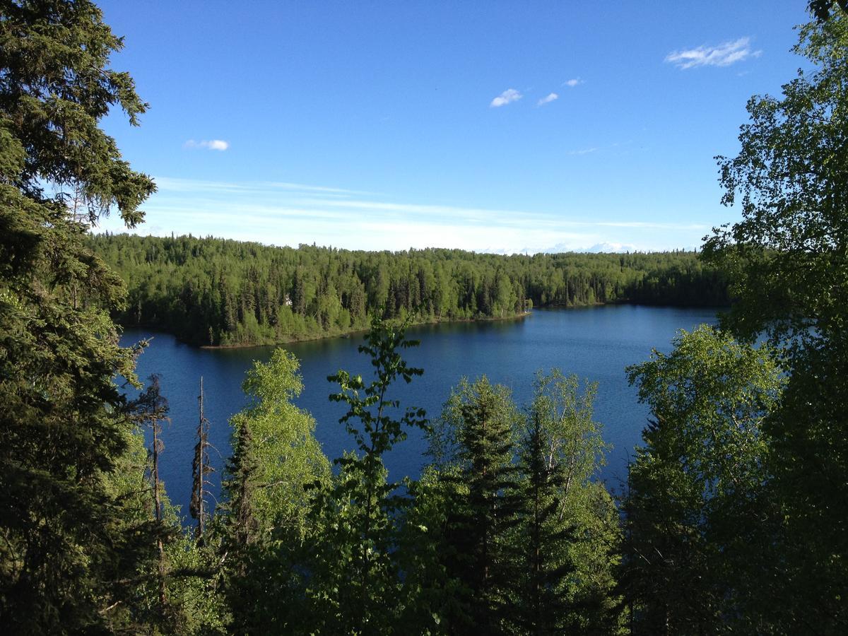 Reflection Lake Bed And Breakfast Anchorage Bagian luar foto