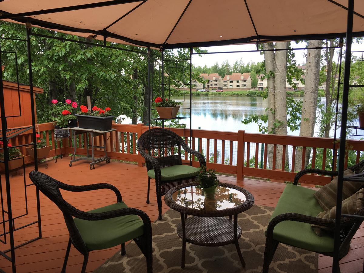 Reflection Lake Bed And Breakfast Anchorage Bagian luar foto