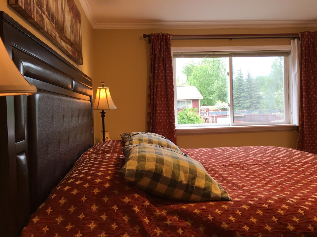 Reflection Lake Bed And Breakfast Anchorage Bagian luar foto