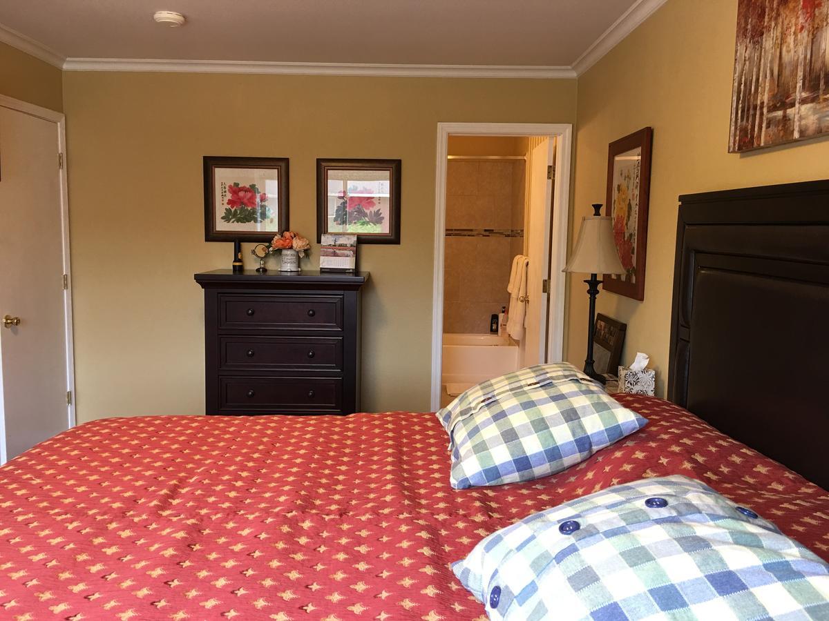 Reflection Lake Bed And Breakfast Anchorage Bagian luar foto